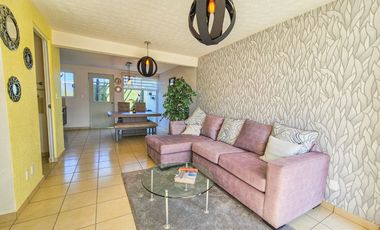 Venta de Casa con Alberca a 45 min de la CDMX.