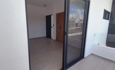 Casa sola con alberca en fracc. Granjas Mérida de Temixco
