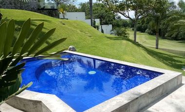 Preciosa Casa en venta en Club de Golf Santa Fe