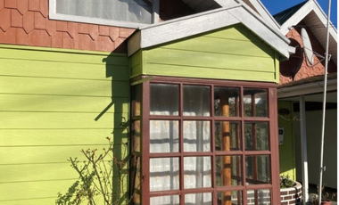 SE vende casa en Avenida Ramon Munita