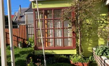 SE vende casa en Avenida Ramon Munita