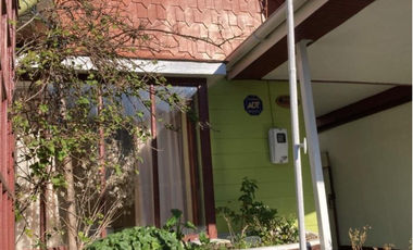 SE vende casa en Avenida Ramon Munita