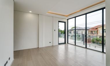 374sqm 4BR House and Lot in The Orchard Golf and Country Club