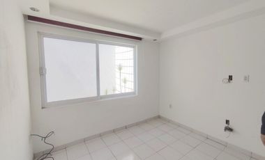 CASA RENTA 3 RECAMARAS CERCA JABIL, CUCEA Y PERIFERICO NORTE
