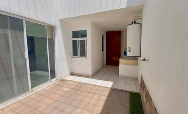 CASA RENTA 3 RECAMARAS CERCA JABIL, CUCEA Y PERIFERICO NORTE