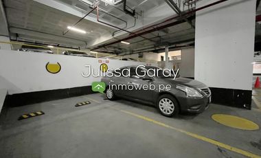 Alquiler de (2) estacionamientos en Edificio de Prima AFP en Centro Financiero – San Isidro