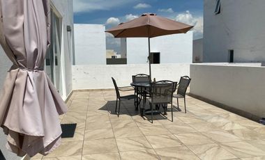HERMOSA CASA EN EL MIRADOR FRENTE DE ZONA DE COMERCIO, HEB, COLEGIOS, ETC