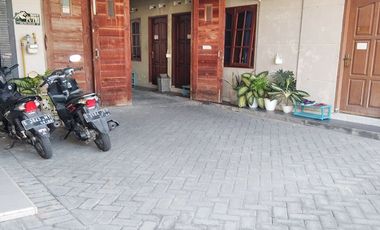 Kost Putri di Lamongan Dekat RSUD Dr. Soegiri, Lamongan Plaza, Universitas Islam Lamongan