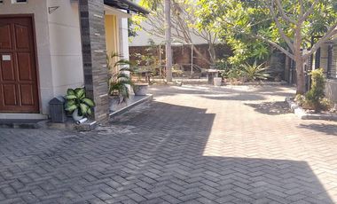 Kost Putri di Lamongan Dekat RSUD Dr. Soegiri, Lamongan Plaza, Universitas Islam Lamongan