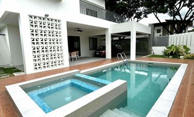 FOUR BEDROOMS HOUSE AND LOT FOR RENT IN AGELES CITY PAMPANGA