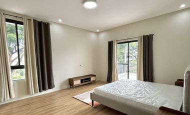 FOUR BEDROOMS HOUSE AND LOT FOR RENT IN AGELES CITY PAMPANGA