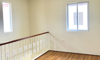 For Sale House and Lot 4-Bedroom With 2 Carport In Solana Casa Real Pampanga