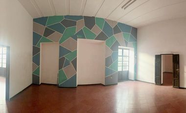 Renta Despacho en Calle 5 Poniente 134, Colonia Centro Puebla.