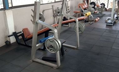 VENTA CASA RENTERA CON NEGOCIO SUR OESTE GUAYAQUIL