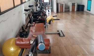 VENTA CASA RENTERA CON NEGOCIO SUR OESTE GUAYAQUIL