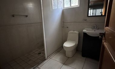 CASA EN RENTA - JARDINES DE IRAPUATO. IRAPUATO, GTO