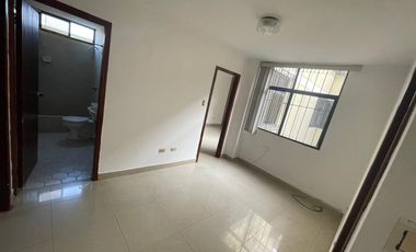 Alquilo Departamento en Ceibos Av. del Bombero, 1er Piso