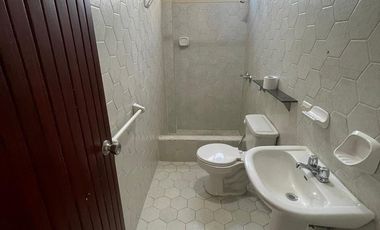 Alquilo Departamento en Ceibos Av. del Bombero, 1er Piso