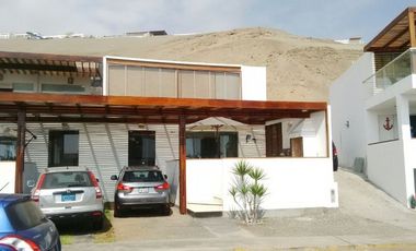 CASA DE PLAYA en ALQUILER / VENTA en CERRO AZUL