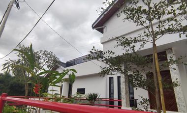 Rumah Balcony Cipageran, Baru 2 LANTAI Japanese, Mewah Harga Murah di Kota Cimahi Utara, Jual Dijual