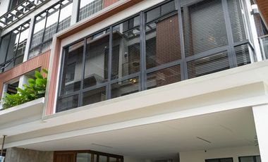 New 4BR Premium Townhouse for Sale in Paco Manila near Landers Otis
