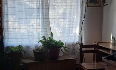 Atención   Desarrolladores / Inversores - Familias. VENTA  Casa con gran potencial.