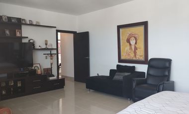 Apartamento amoblado en arriendo en Alto Prado.