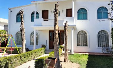 Casa con jardin en venta en Pachuca