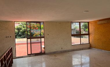 Venta de Casa con Loft  en La Paloma