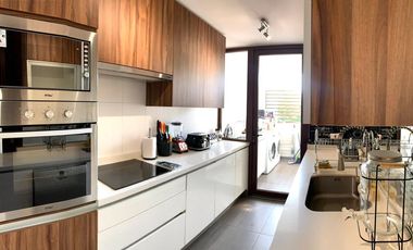 Amoblado, Impecable, Central En La Dehesa