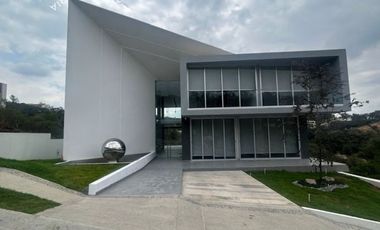 Casa en venta en exclusivo fraccionamiento de Zona Esmeralda, Atizapán de Zaragoza