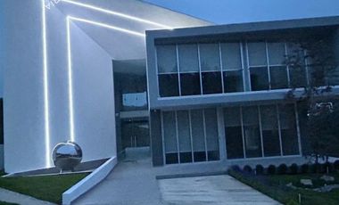 Casa en venta en exclusivo fraccionamiento de Zona Esmeralda, Atizapán de Zaragoza