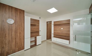 ARRIENDO - OFICINA JARDIN CENTRAL BUSINESS CENTER - DECIMO PISO - JARDIN PLAZA