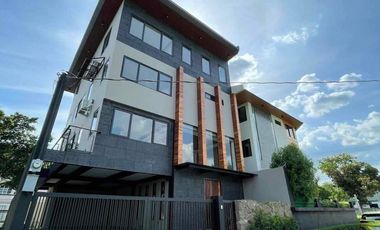 FOR SALE: Woodridge Heights, Tumana, Marikina - Modern Industrial House and Lot Near LGV