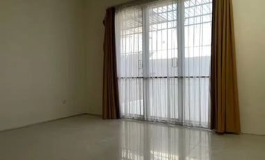Rumah Pakuwon City San Diego Siap Huni Terawat Strategis dekat Mulyisari Lebak Kenjeran