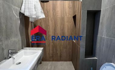 Rumah Baru Minimalis Modern 3 Lantai di Cilandak – Lokasi Strategis