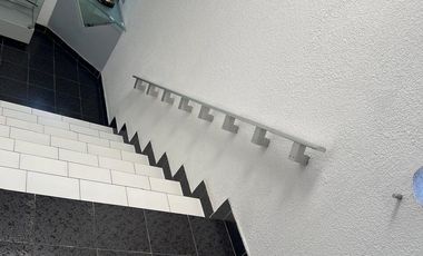 RENTA DE  OFICINAS, LOCAL COMERCIAL,  O NEGOCIO