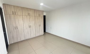 VENTA CASA SOLA AL SUR DE CUERNAVACA ALBERCA