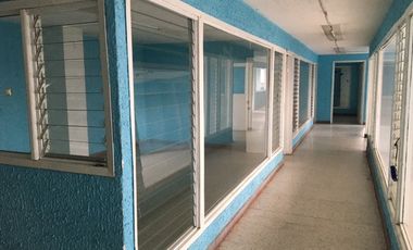EXCELENTE EDIFICIO EN RENTA EN TOLUCA. CERCA DE LA TERMINAL. SE RENTA POR PISO.IDEAL ESCUELAS O ACADEMIAS. ACCESO FÁCIL.