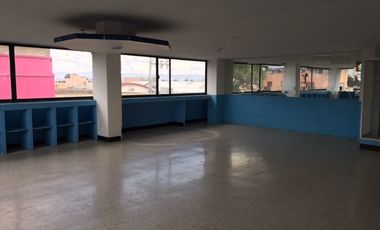 EXCELENTE EDIFICIO EN RENTA EN TOLUCA. CERCA DE LA TERMINAL. SE RENTA POR PISO.IDEAL ESCUELAS O ACADEMIAS. ACCESO FÁCIL.