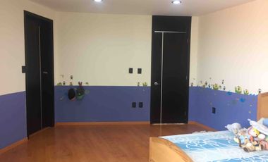 RESIDENCIA EN RENTA O VENTA EN VALLE DE ZAMARRERO. CASA CLUB. EXCLUSIVA