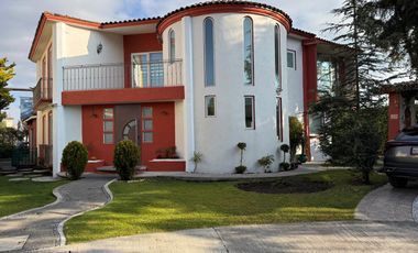 RESIDENCIA EN RENTA O VENTA EN VALLE DE ZAMARRERO. CASA CLUB. EXCLUSIVA
