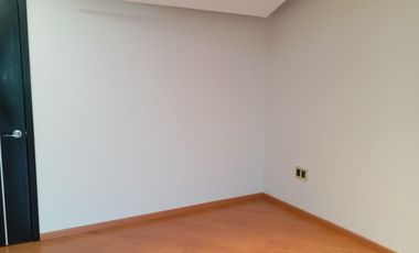 RESIDENCIA EN RENTA O VENTA EN VALLE DE ZAMARRERO. CASA CLUB. EXCLUSIVA