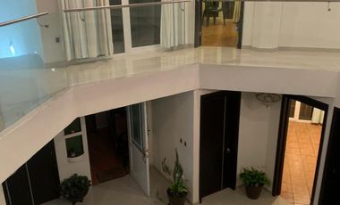 RESIDENCIA EN RENTA O VENTA EN VALLE DE ZAMARRERO. CASA CLUB. EXCLUSIVA