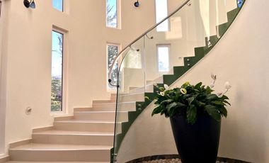 RESIDENCIA EN RENTA O VENTA EN VALLE DE ZAMARRERO. CASA CLUB. EXCLUSIVA