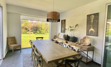 Casa en Venta 3D 3B, Centro de Isla de Maipo..!!