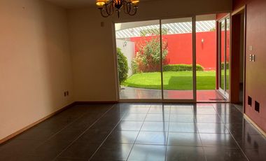 CASA EN RENTA EN METEPEC LOMAS DE LA ASUNCION EXCELENTE UBICACION SEGURIDAD