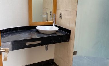 CASA EN RENTA EN METEPEC LOMAS DE LA ASUNCION EXCELENTE UBICACION SEGURIDAD