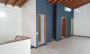 45310 Local independiente en arriendo en el sector Laureles