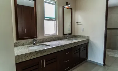 Departamento en Venta de 3 recamaras Marina El Cid, Mazatlan. Vive en el Cid